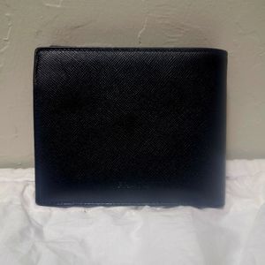 🚫SOLD🚫 PRADA MENS BILFOLD WALLET